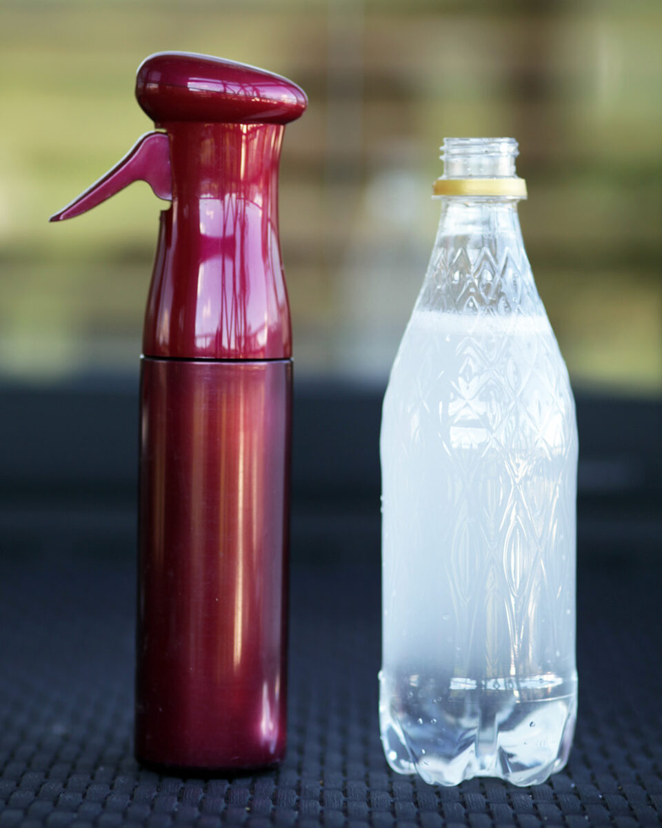 サフオイル乳剤を希釈して霧吹きする